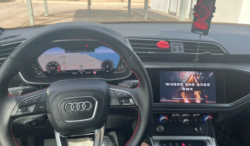 
								AUDI Q3 SPORTBACK completo									
