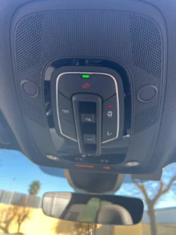 
										Audi Q5 S Line 3.0 V6 – 286cv completo									