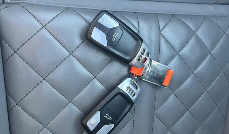 
								Audi Q5 S Line 3.0 V6 – 286cv completo									