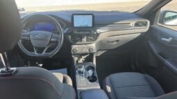 
										Ford Kuga ST-Line 2022 completo									