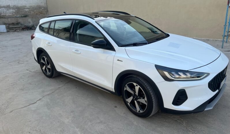 
								Ford Focus Active 2022 completo									