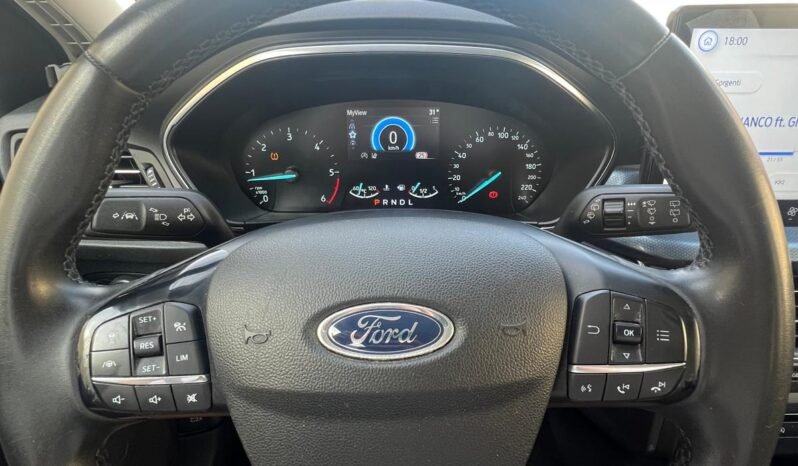 
								Ford Focus Active 2022 completo									