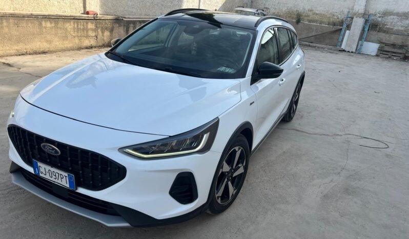 
								Ford Focus Active 2022 completo									