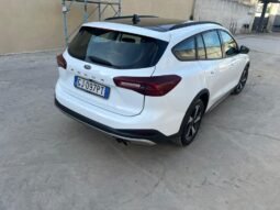 
										Ford Focus Active 2022 completo									